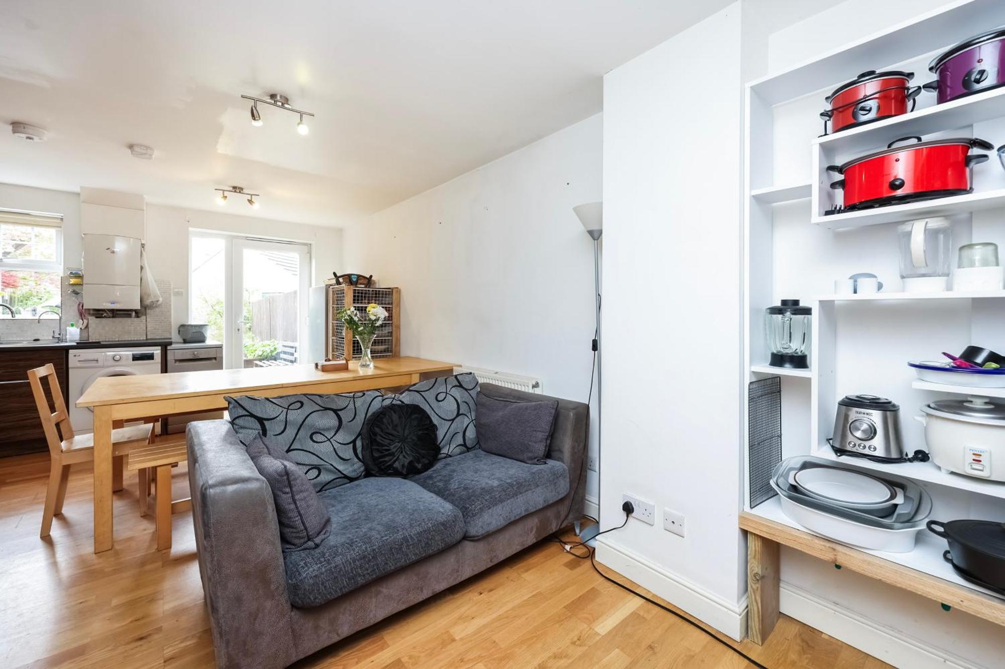 Vibrant Clapham Double Bedroom London Exterior foto